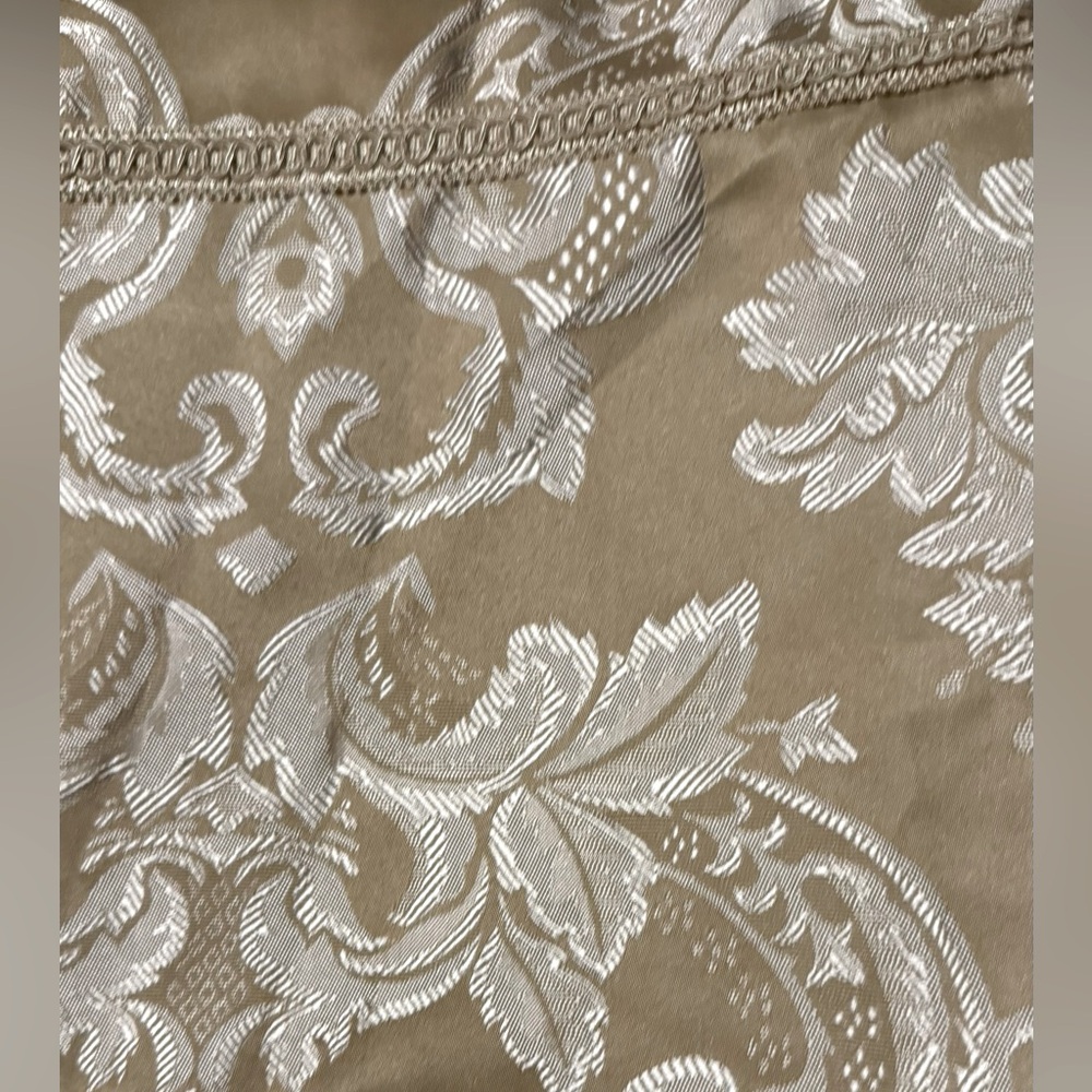 Jacquard Floral Shower Curtain
